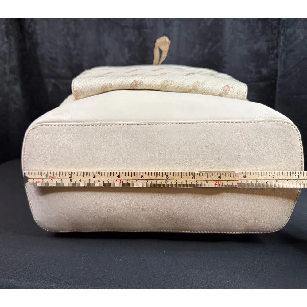 Coach Court Backpack Signature Horse and Carriage Chalk White Leather C4135